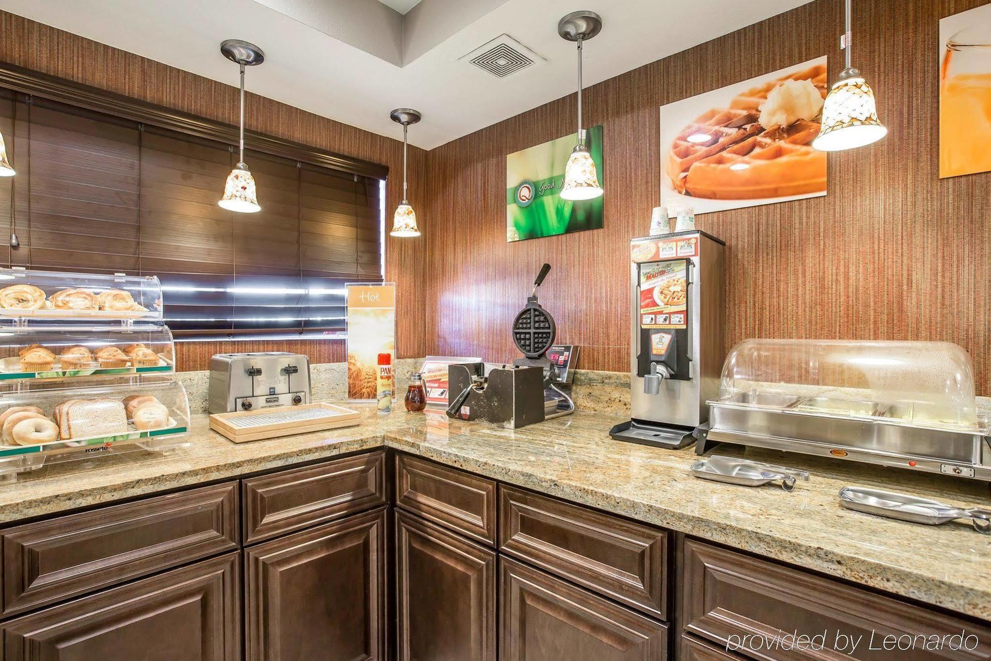 Quality Inn & Suites Woodland - Sacramento Airport Екстер'єр фото